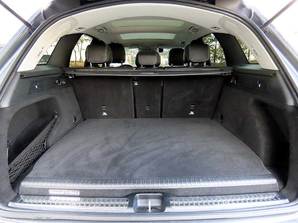 Mercedes Benz GLC Class 2019 Gris - Importación desde Corea - HF Imports Iquique - Foto 16