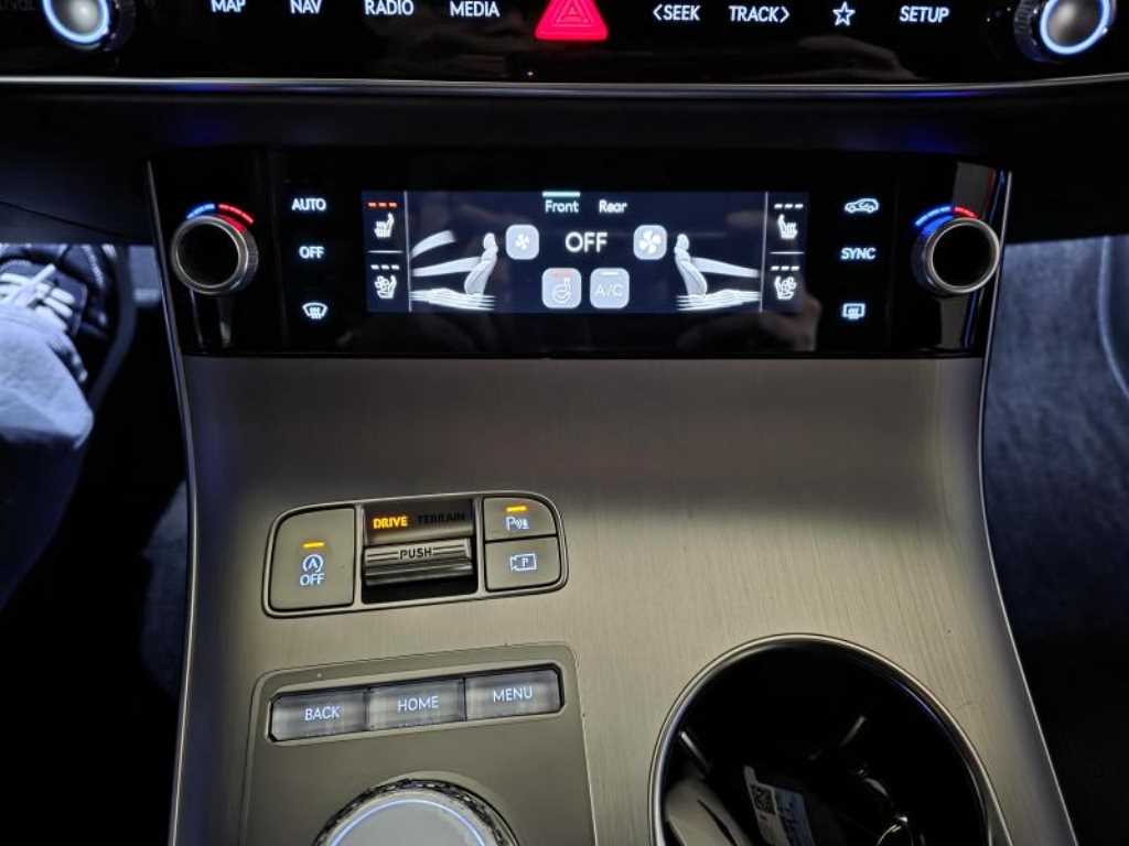 Genesis GV70 2025 - Importación desde Corea - HF Imports Iquique - Foto 16