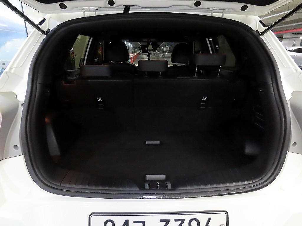 Ssangyong Tivoli 2018 Blanco - Importación desde Corea - HF Imports Iquique - Foto 17