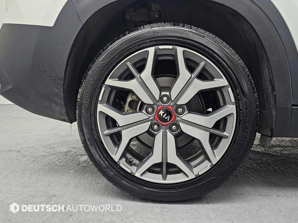 KIA Seltos - Vista 5