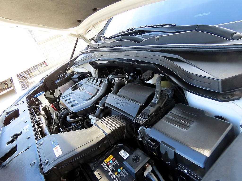 HYUNDAI Santa Fe 2020 Blanco - Importación desde Corea - HF Imports Iquique - Foto 19