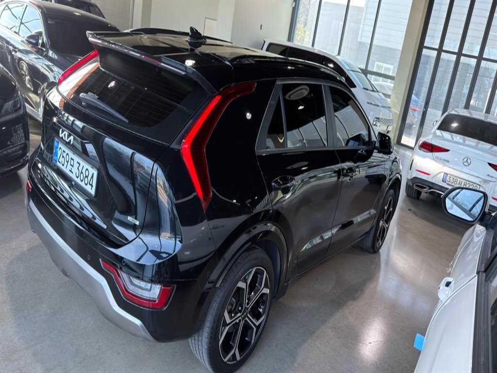KIA Niro 2022 Negro - Importación desde Corea - HF Imports Iquique - Foto 16