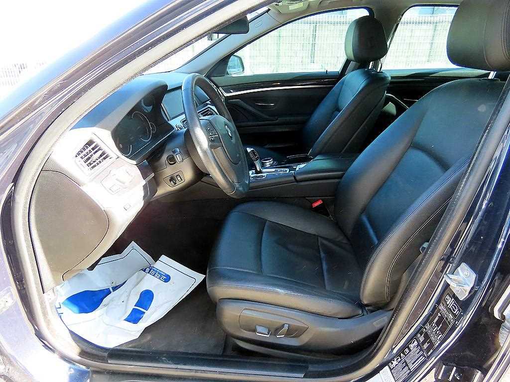 BMW 5 Series - Vista 5