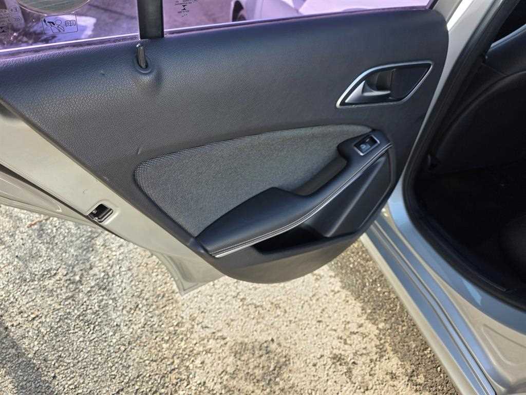 Mercedes Benz A Class - Vista 6