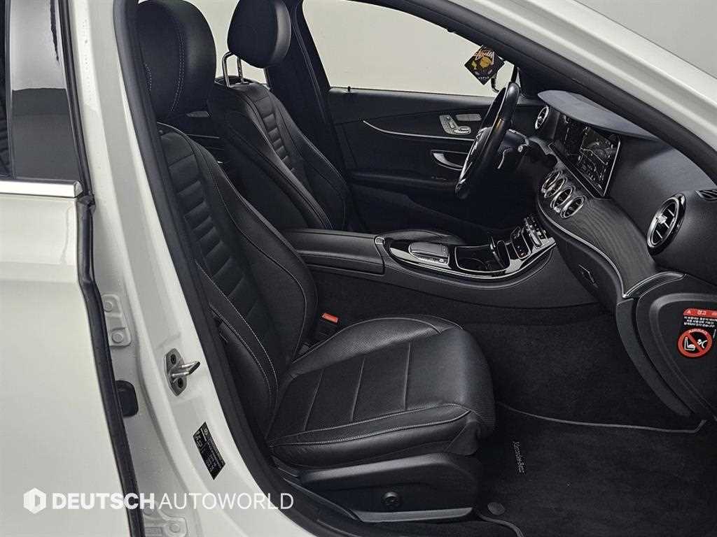 Mercedes Benz E class - Vista 10