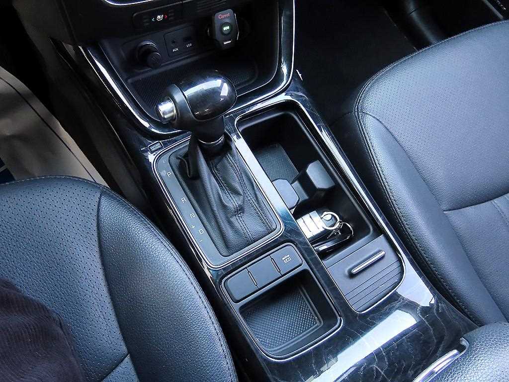 KIA Sorento - Vista 11