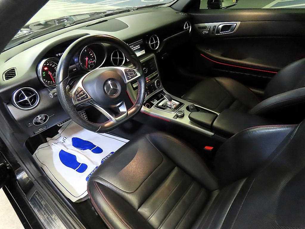 Mercedes Benz SLC Class 2017 Negro - Importación desde Corea - HF Imports Iquique - Foto 15