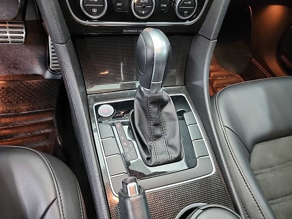 Volkswagen Passat - Vista 8