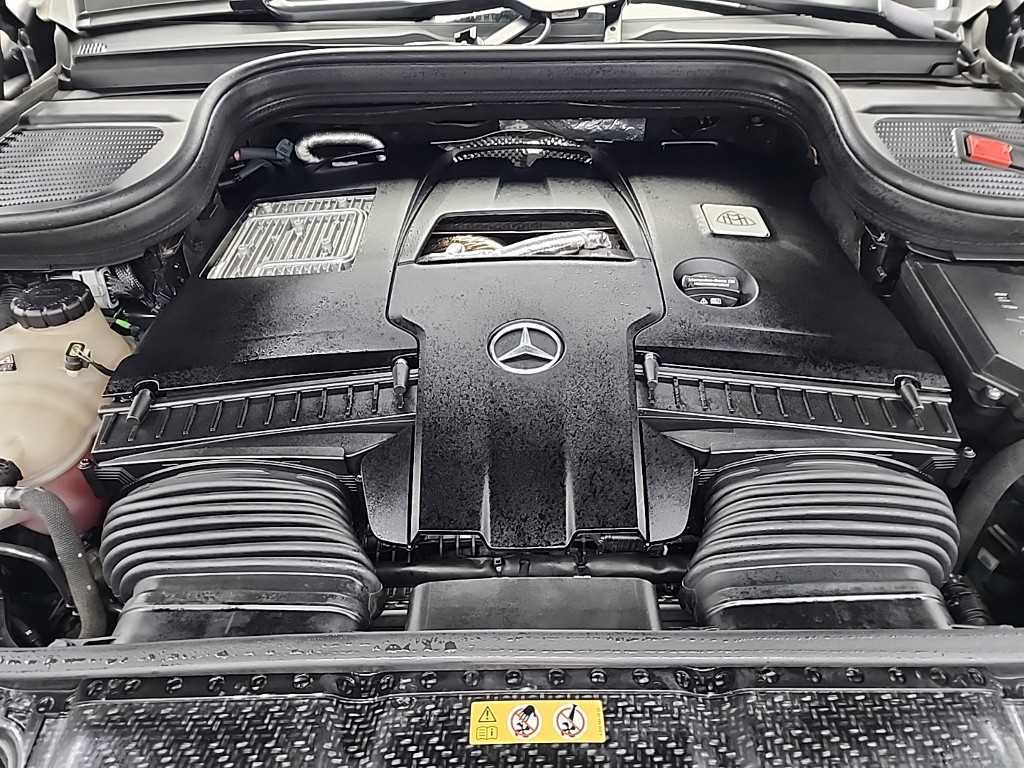 Mercedes Benz GLS Class - Vista 5