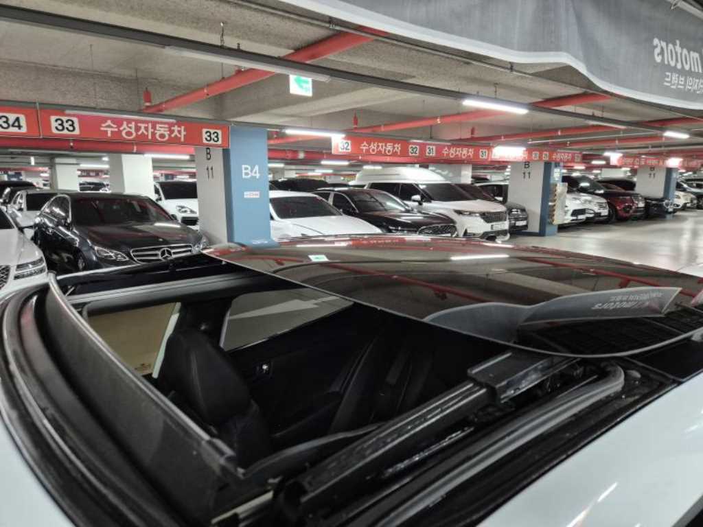 HYUNDAI Veloster - Vista 11