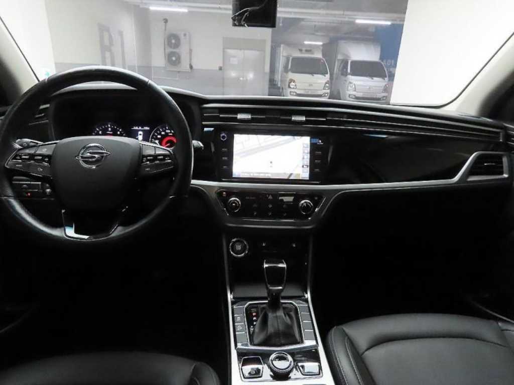 Ssangyong Korando - Vista 8