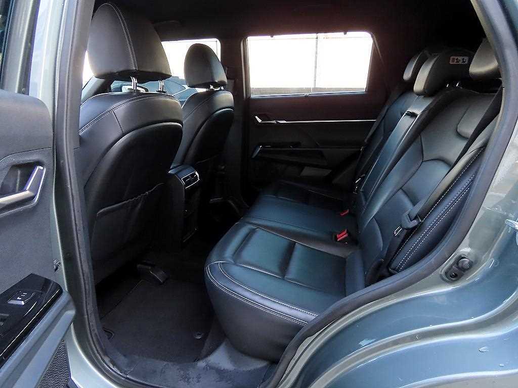 Ssangyong Torres - Vista 6