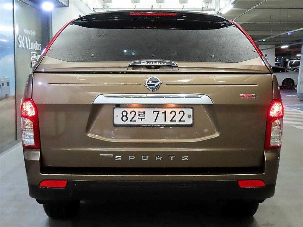 Ssangyong Korando - Vista 5