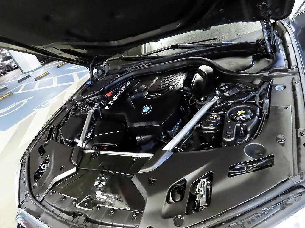 BMW 5 Series 2021 Gris - Importación desde Corea - HF Imports Iquique - Foto 19