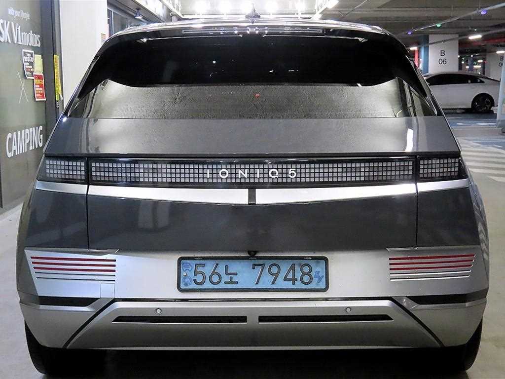 HYUNDAI Ioniq 5 - Vista 5