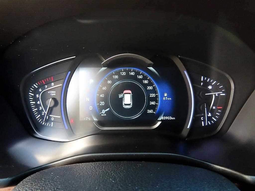 HYUNDAI Santa Fe - Vista 9