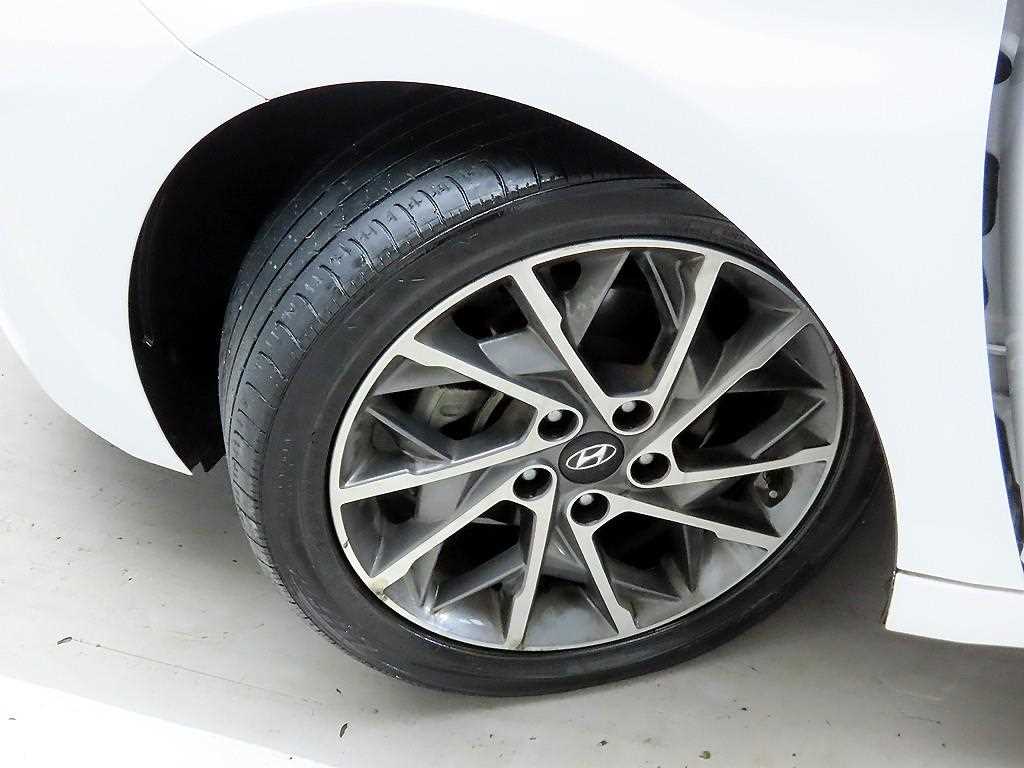 HYUNDAI Avante 2019 - Importación desde Corea - HF Imports Iquique - Foto 18