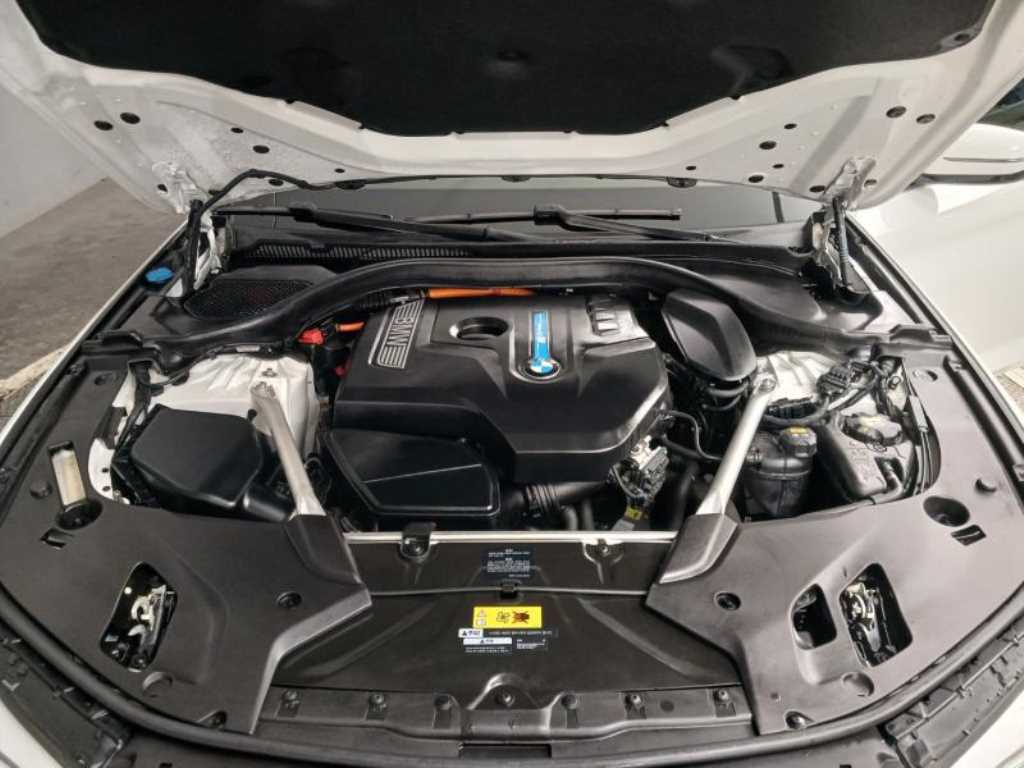 BMW 5 Series 2020 Blanco - Importación desde Corea - HF Imports Iquique - Foto 19