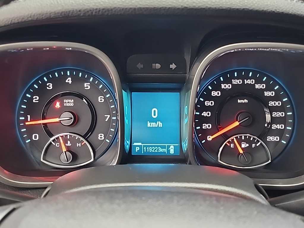 Chevrolet Malibu - Vista 6