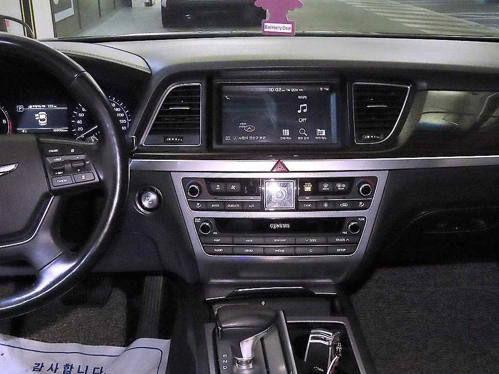 Genesis G80 - Vista 11