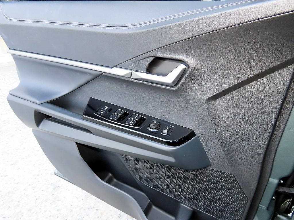 Ssangyong Torres - Vista 11