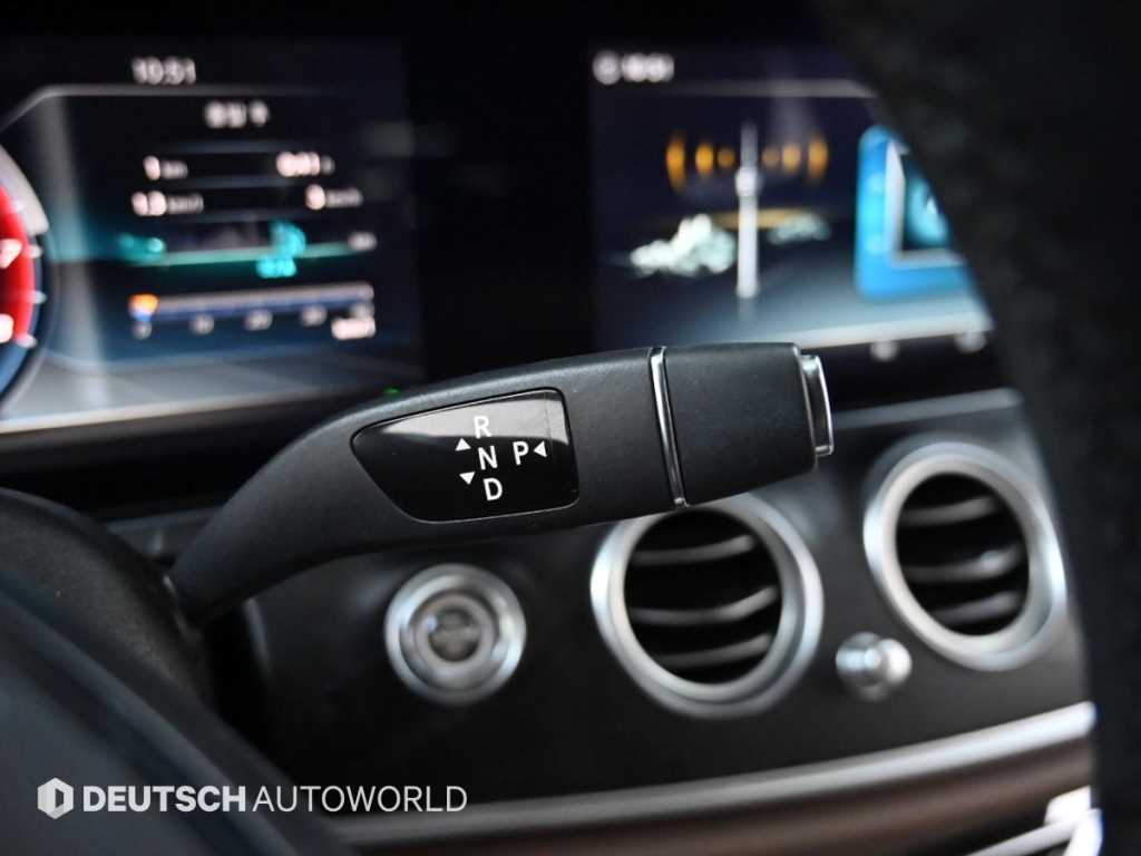 Mercedes Benz E class - Vista 9