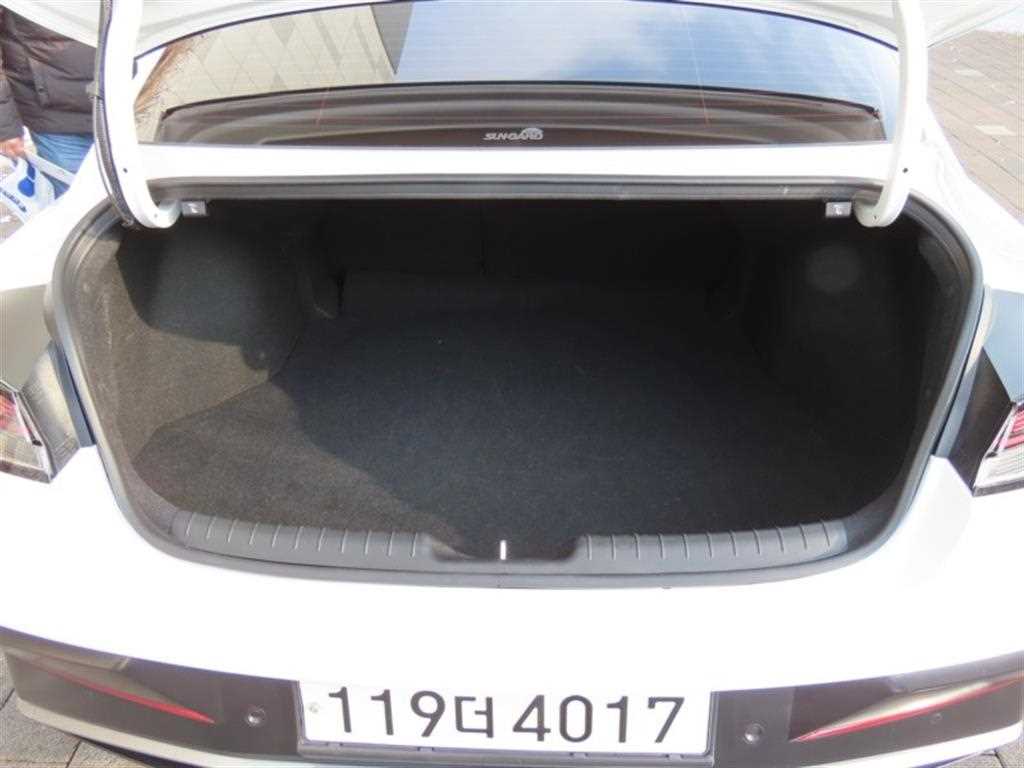 HYUNDAI Avante 2024 - Importación desde Corea - HF Imports Iquique - Foto 18