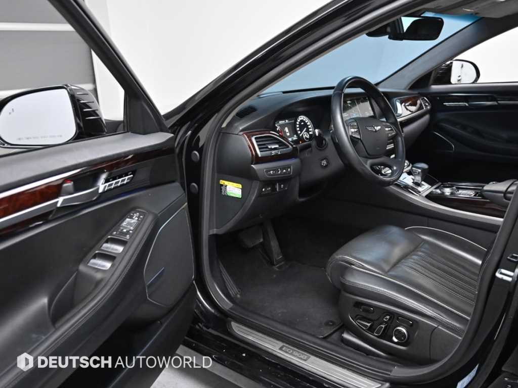 Genesis EQ900 - Vista 11