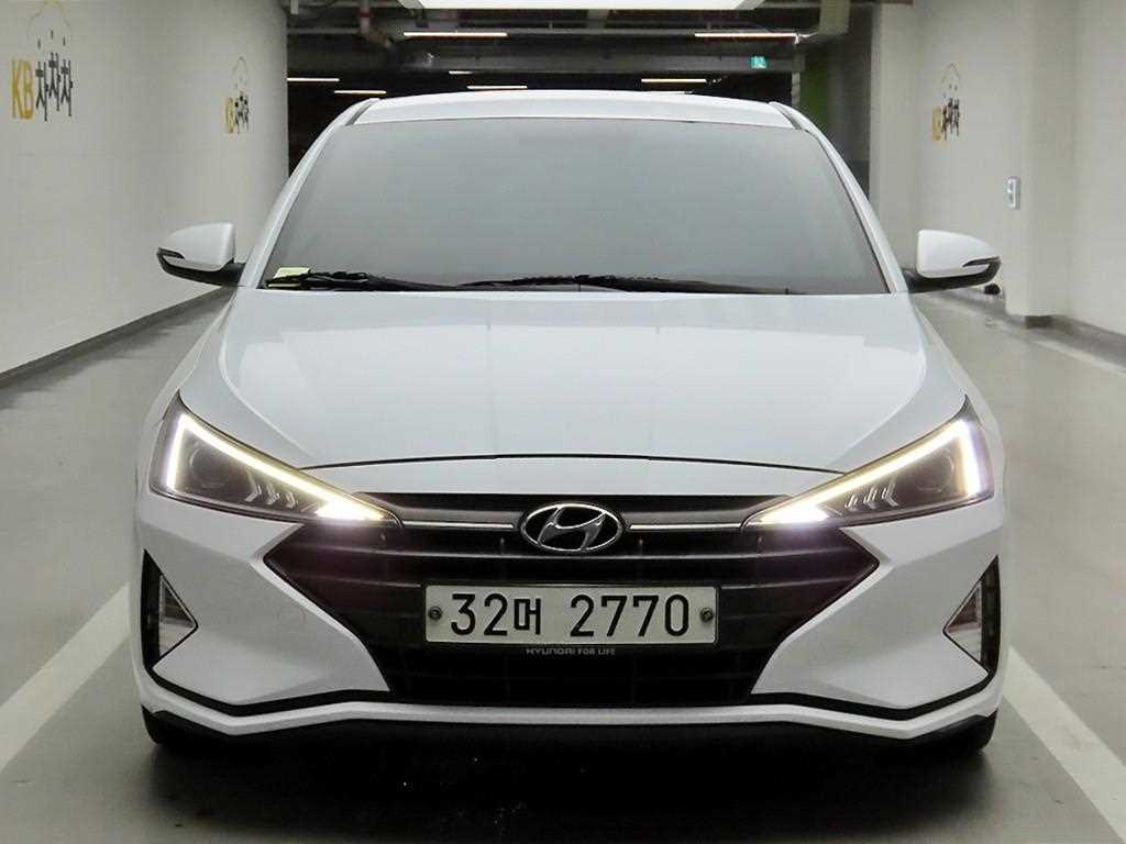 HYUNDAI Avante 2019 - Importación desde Corea - HF Imports Iquique - Foto 1