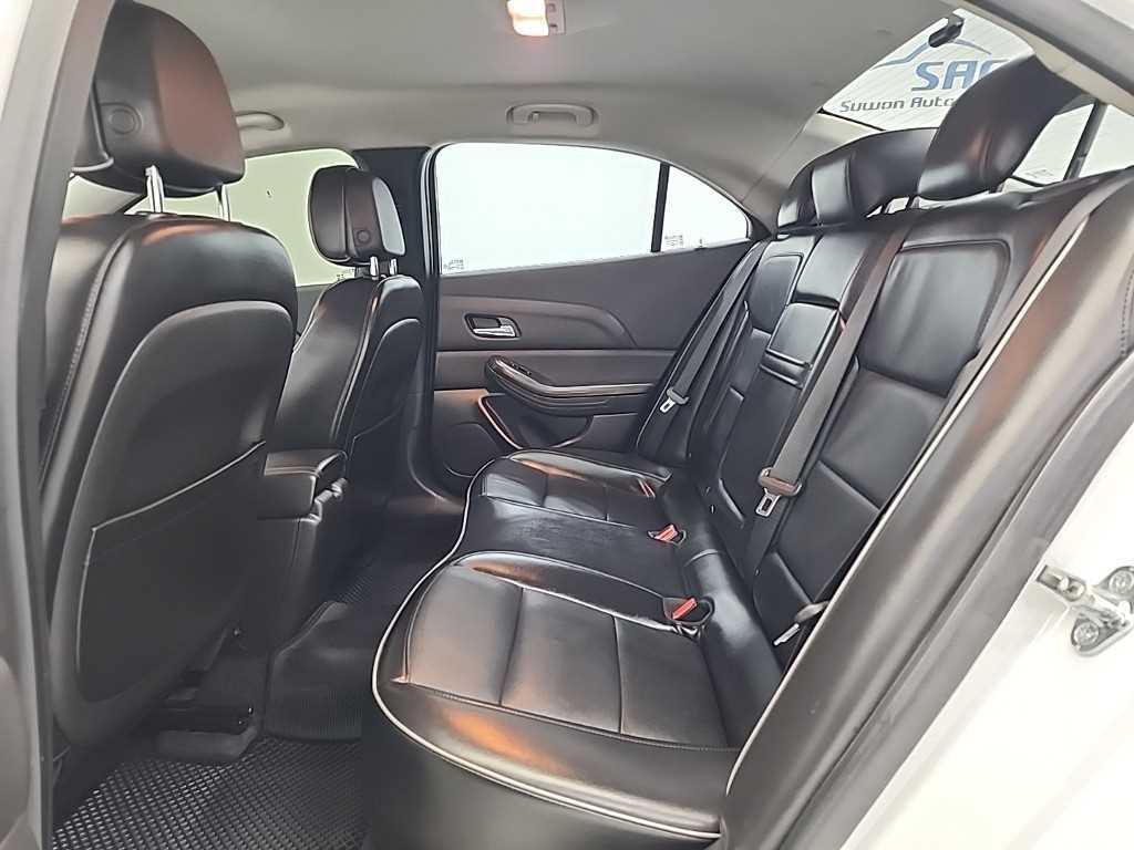 Chevrolet Malibu - Vista 12