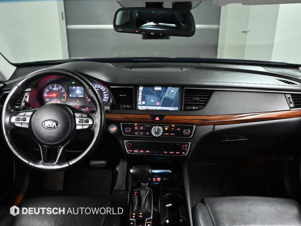 KIA K7 - Vista 7