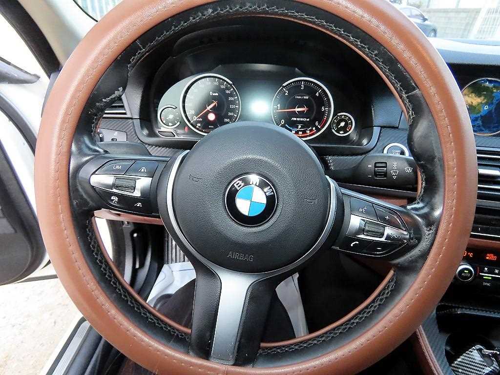 BMW 5 Series - Vista 8