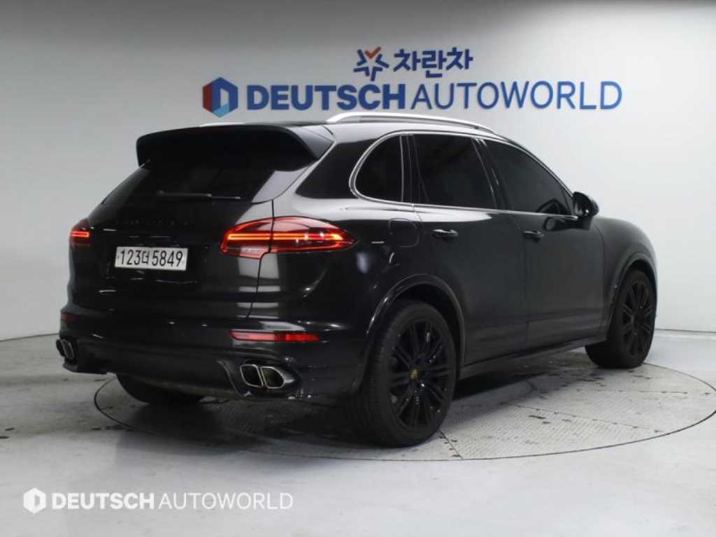 Porsche Cayenne - Vista 2
