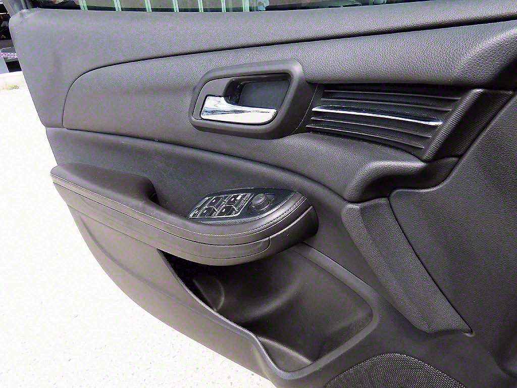 Chevrolet Malibu - Vista 11