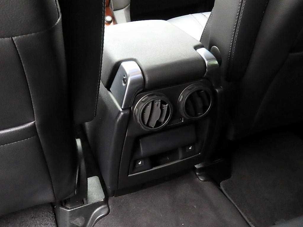 Land Rover Discovery - Vista 11