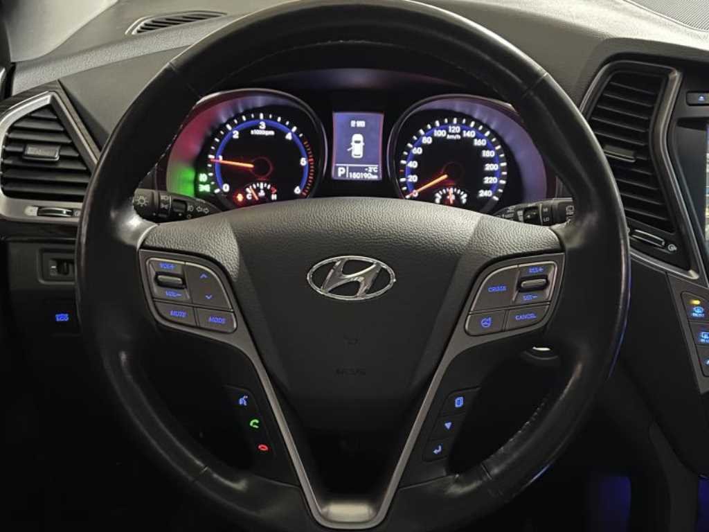 HYUNDAI Santa Fe - Vista 11