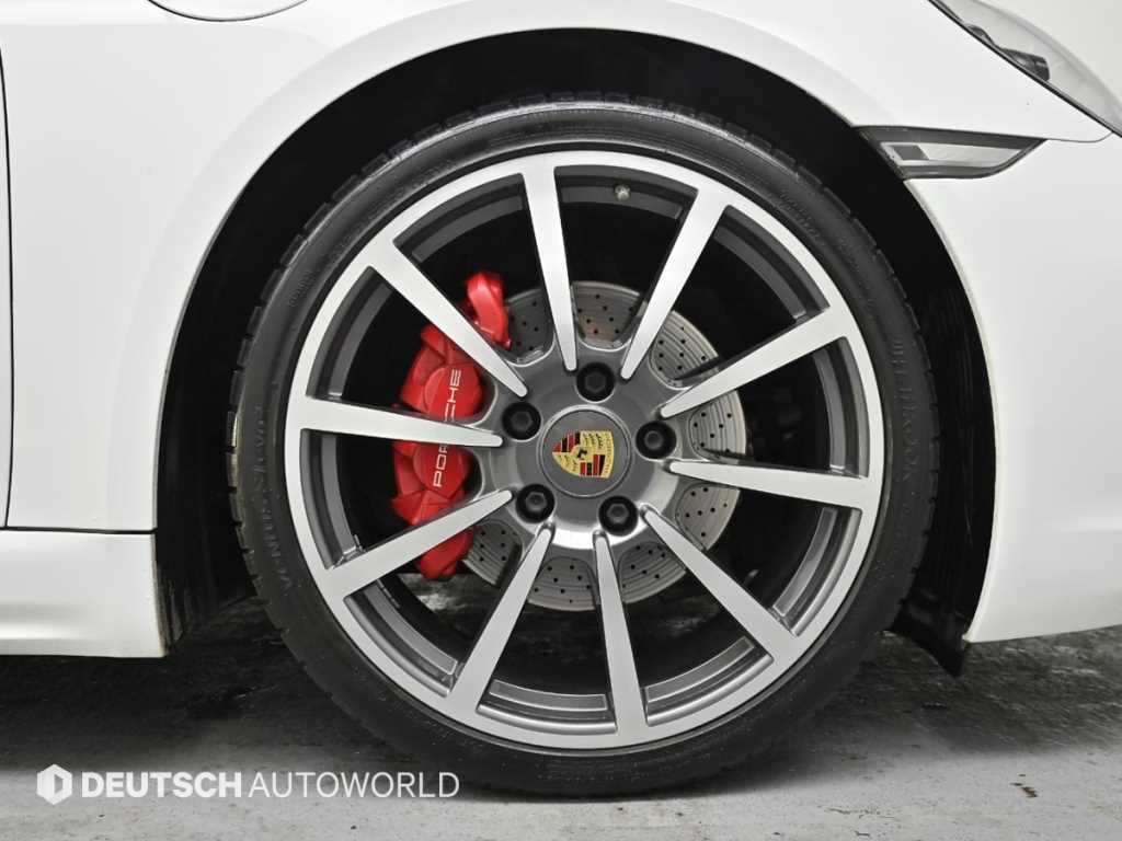 Porsche 718 - Vista 6