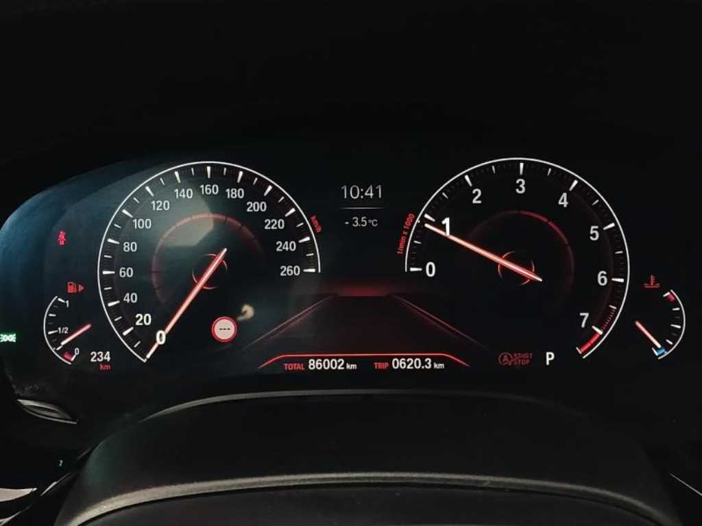 BMW 5 Series - Vista 11