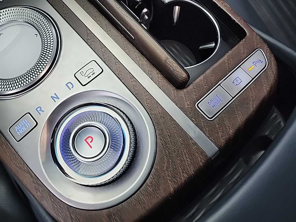 Genesis G80 - Vista 8