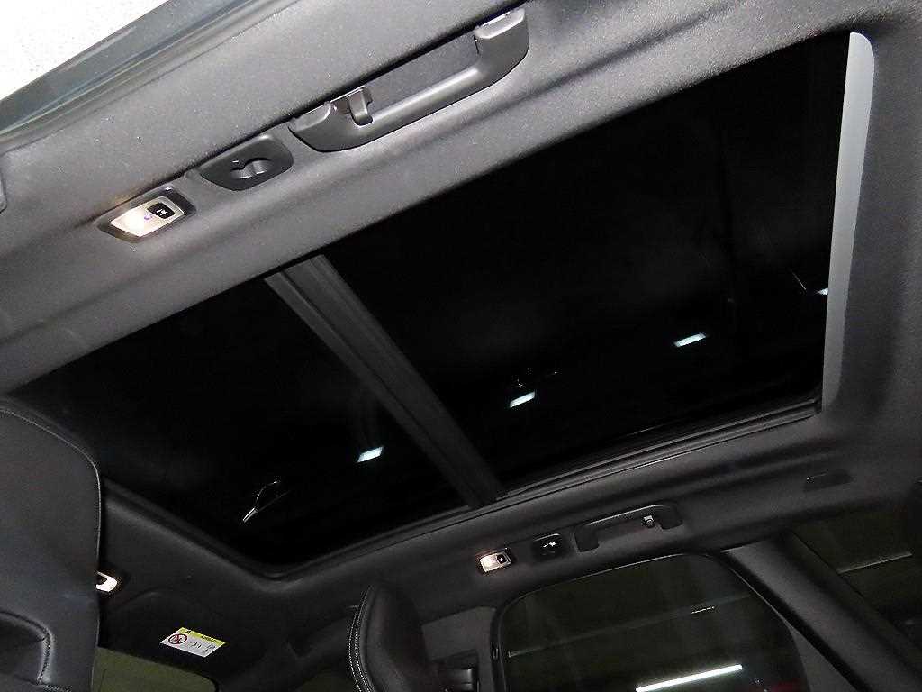 Volvo XC60 2021 Gris - Importación desde Corea - HF Imports Iquique - Foto 15