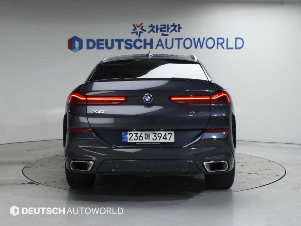 BMW X6 - Vista 4