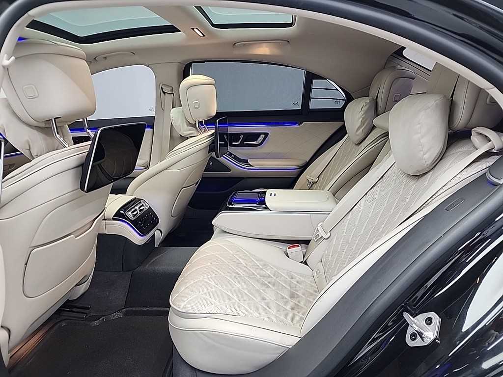 Mercedes Benz S Class - Vista 12