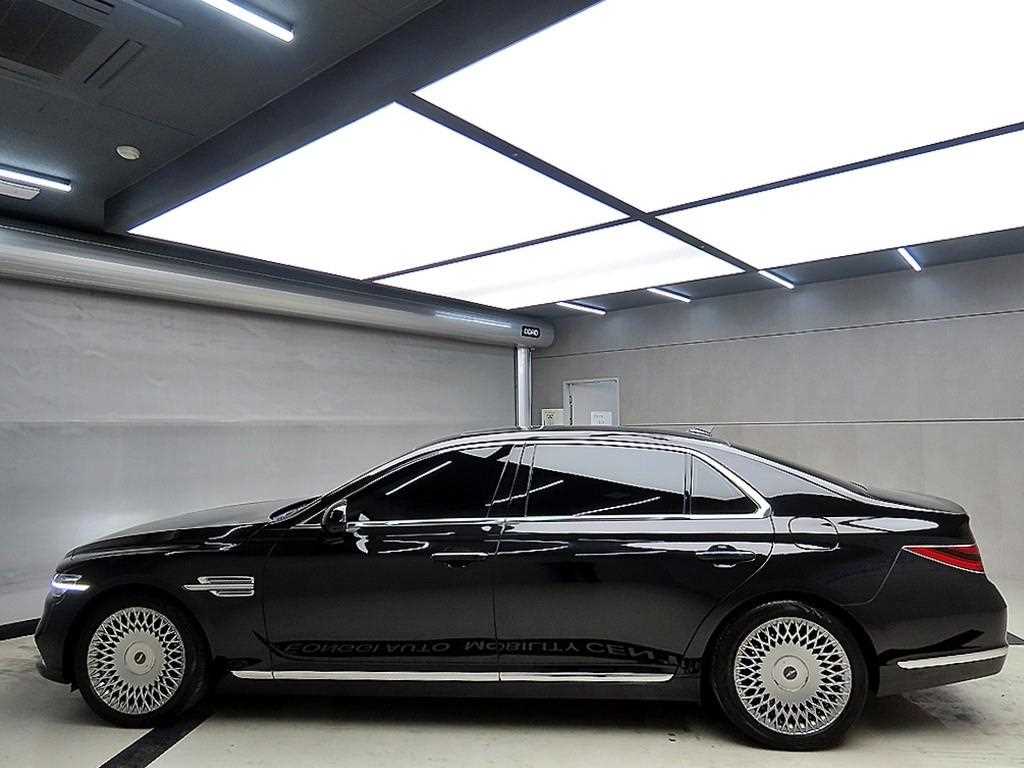 Genesis G90 - Vista 4