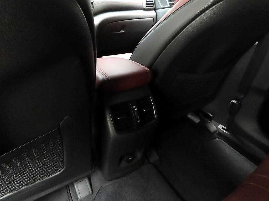 HYUNDAI Tucson - Vista 12