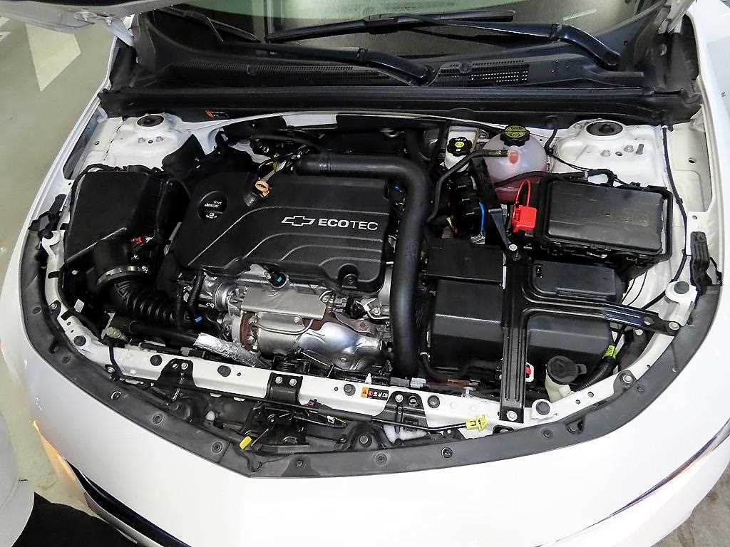 Chevrolet Malibu 2017 Blanco - Importación desde Corea - HF Imports Iquique - Foto 16