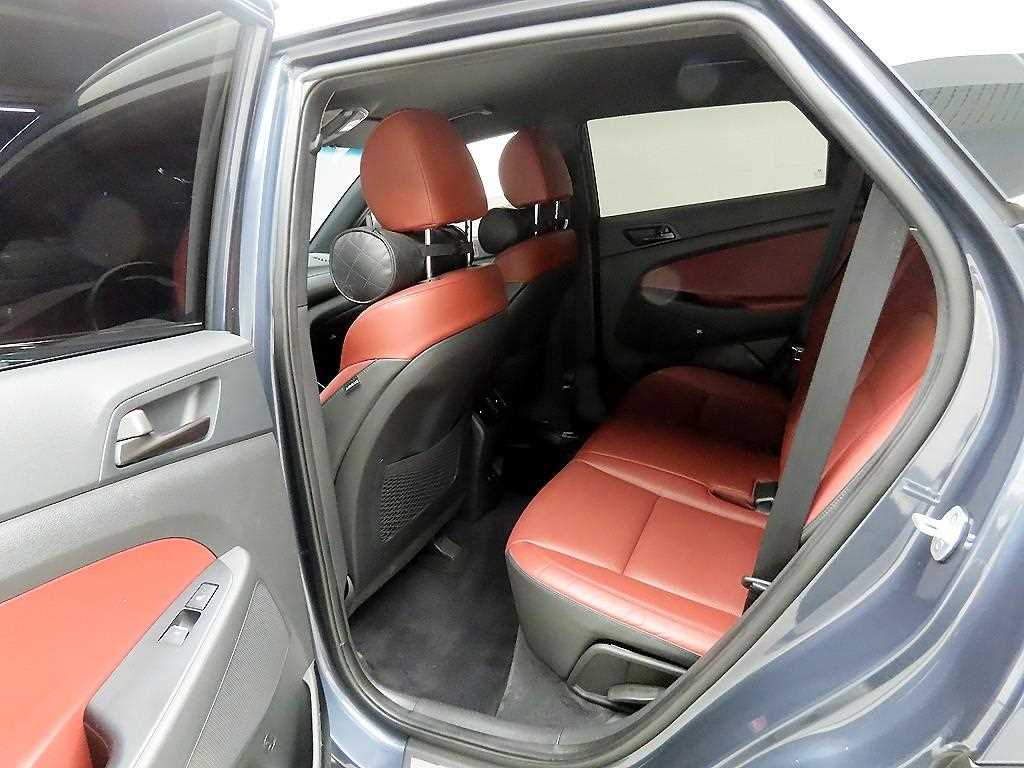 HYUNDAI Tucson 2019 Gris - Importación desde Corea - HF Imports Iquique - Foto 16