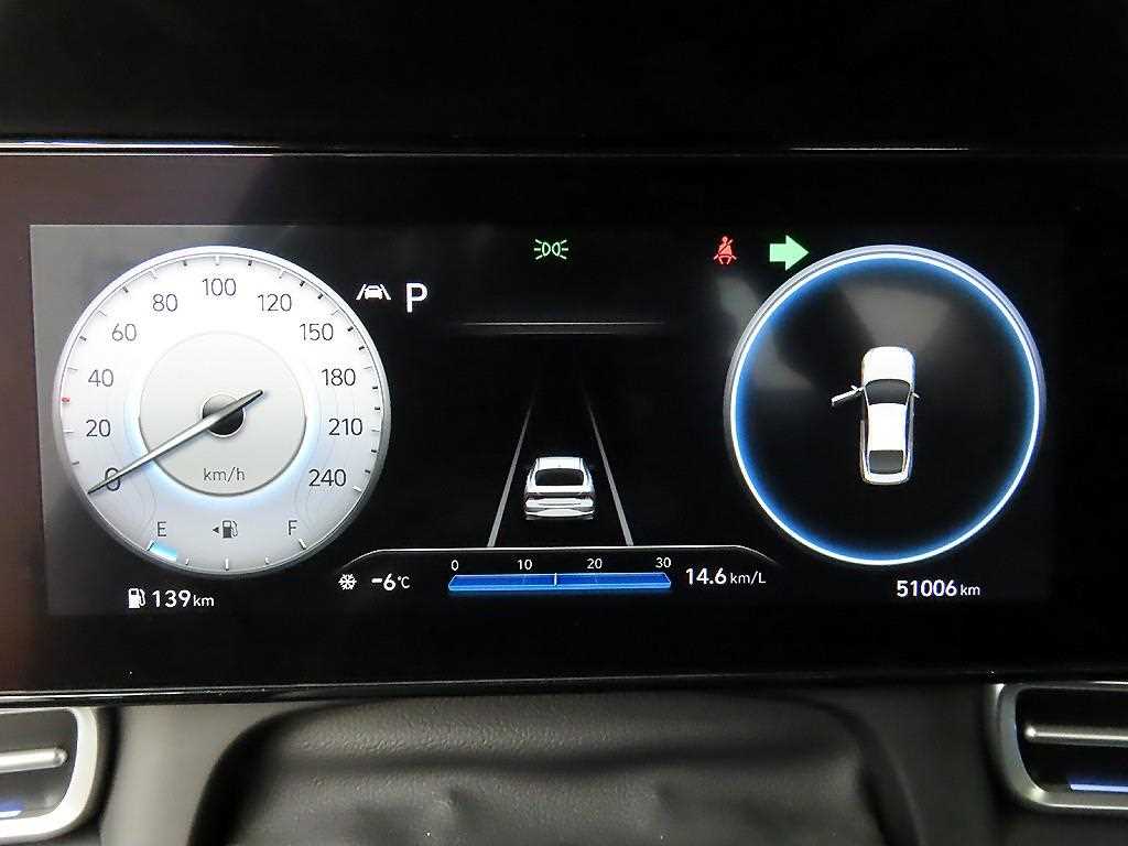 HYUNDAI Avante - Vista 8