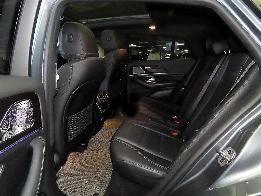 Mercedes Benz GLE Class - Vista 7