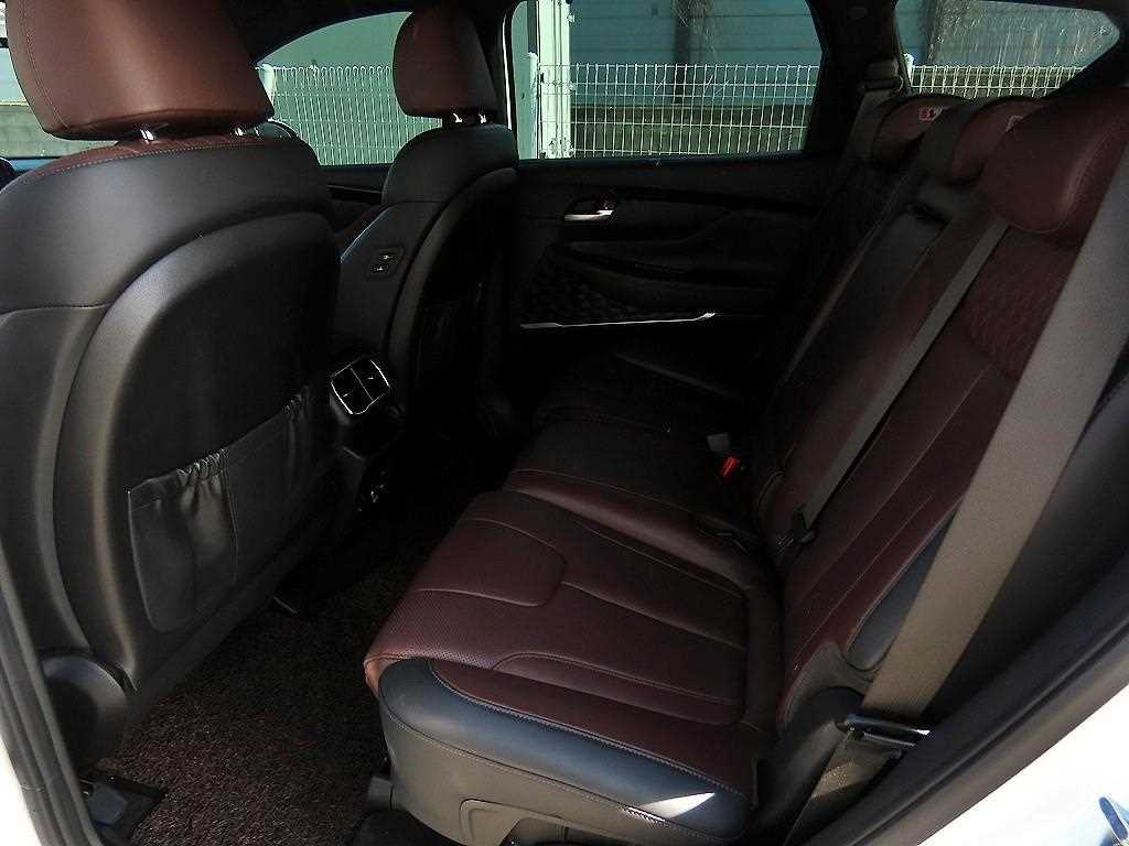 HYUNDAI Santa Fe - Vista 6