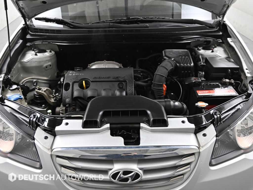 HYUNDAI Avante - Vista 6